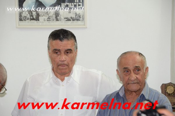 عائلة وهبه تعلن دعمها لكرمل نصر الدين